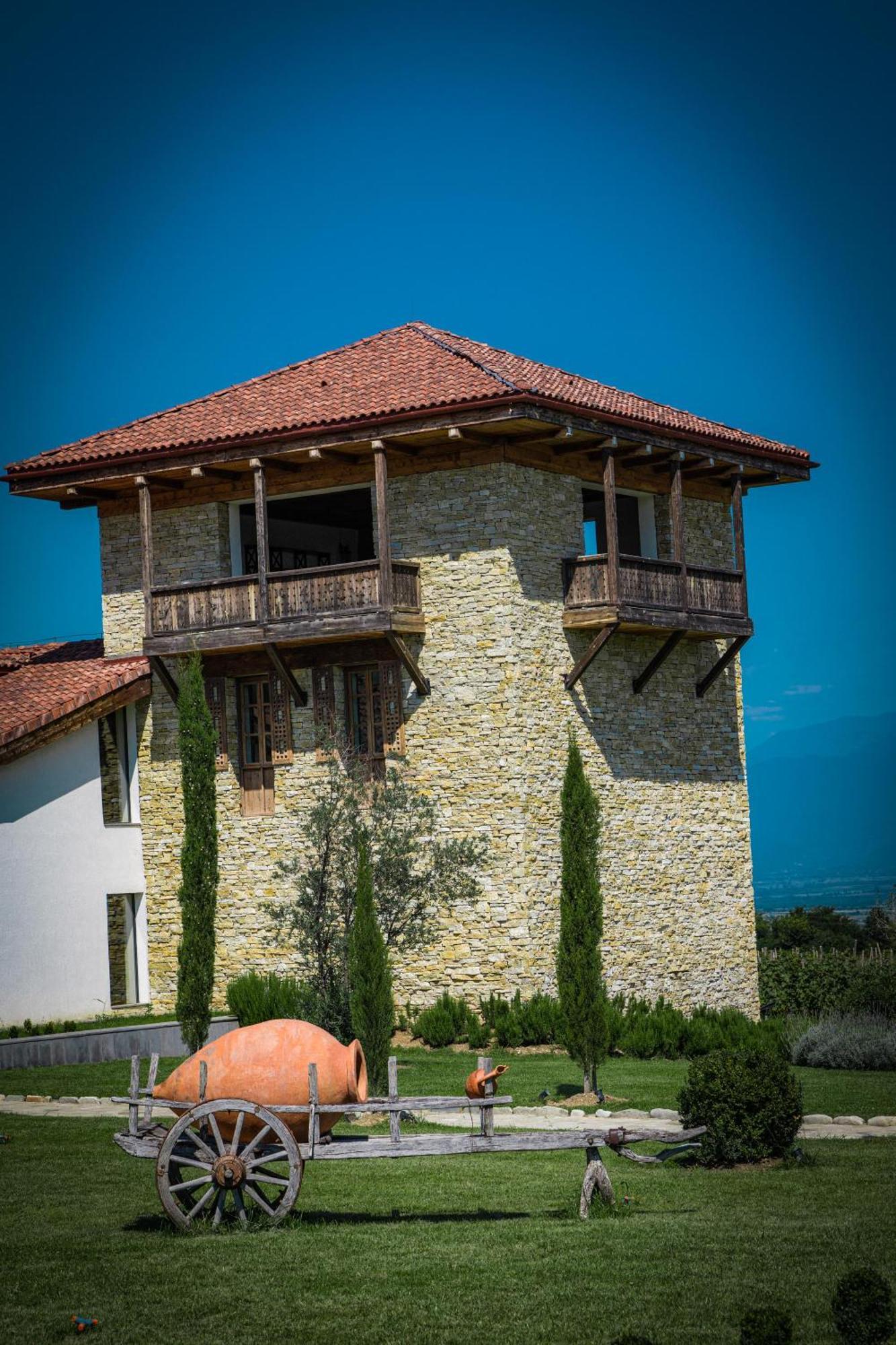 Chateau Mosmieri Hotel & Winery Telavi Eksteriør billede